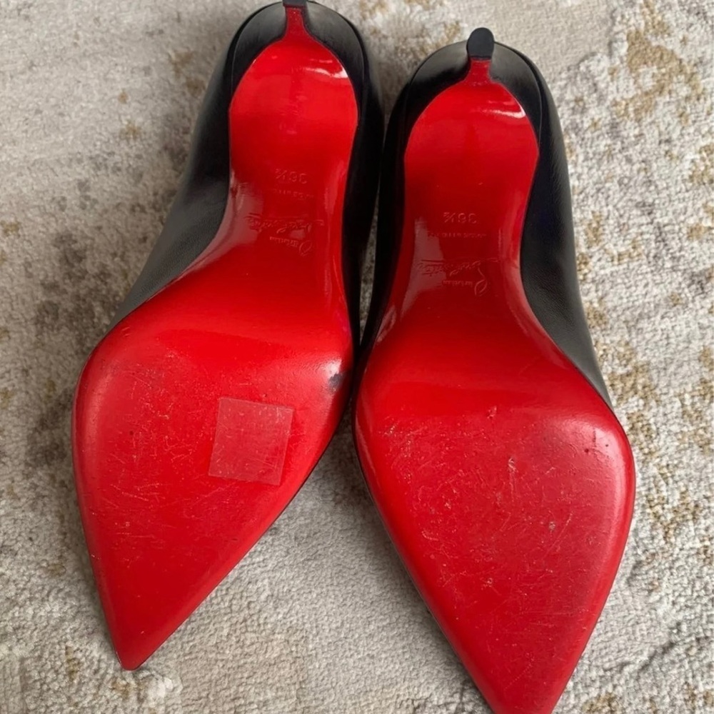 Authenticity Christian Louboutin shoes - Picture 2 of 5